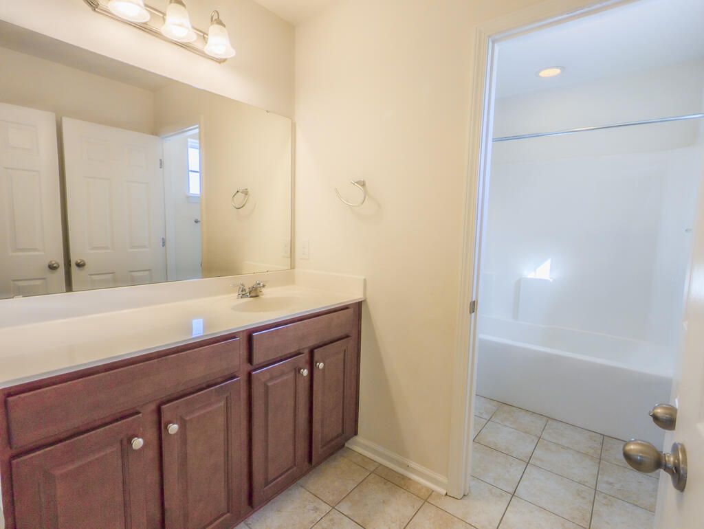 1642 Eider Down Drive Photo 18