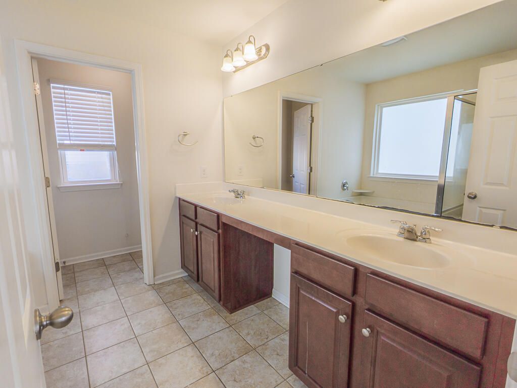 1642 Eider Down Drive Photo 22