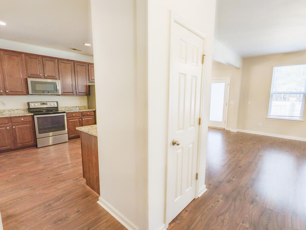 1642 Eider Down Drive Photo 8