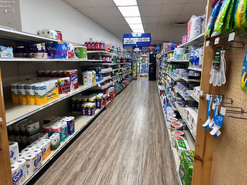 104 W Madison Street, Gibsonburg, OH 43431 Photo 20