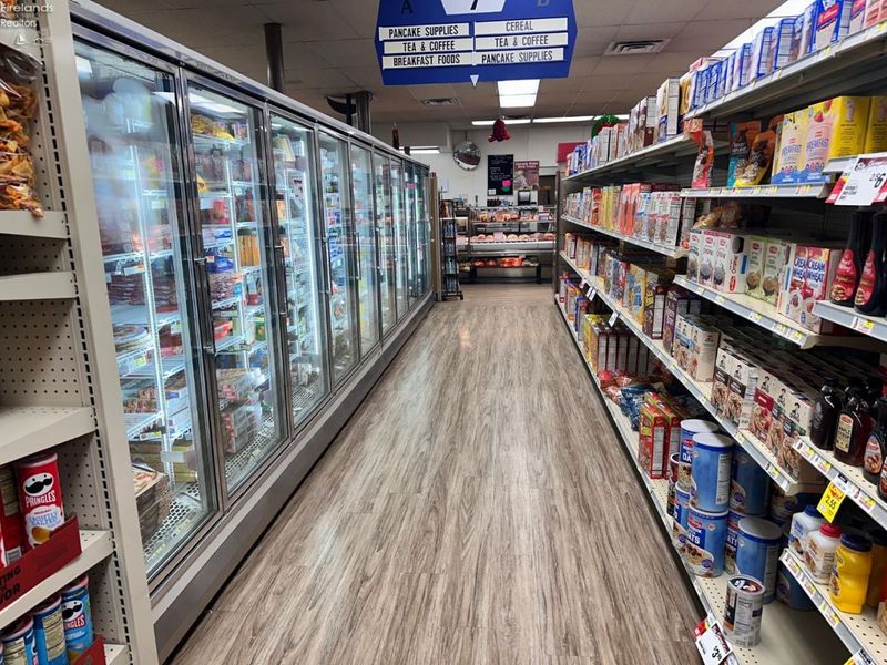 104 W Madison Street, Gibsonburg, OH 43431 Photo 26