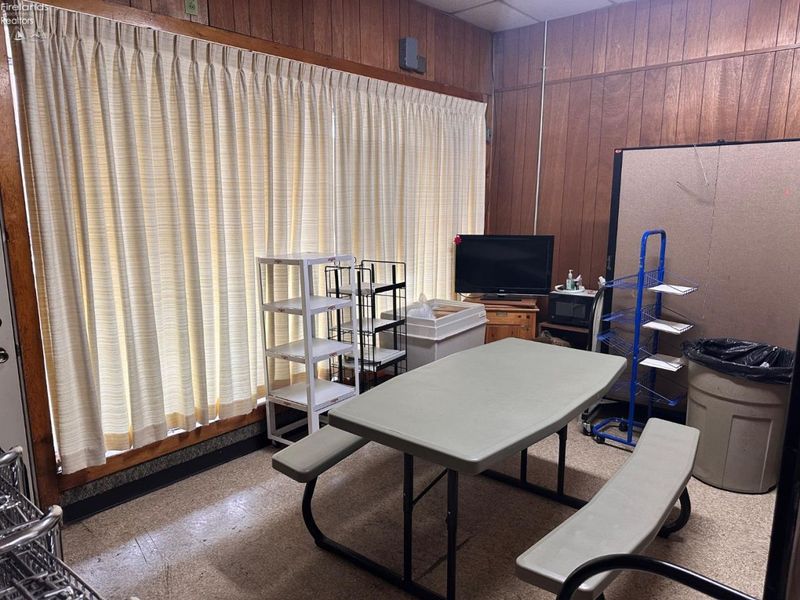 104 W Madison Street, Gibsonburg, OH 43431 Photo 34