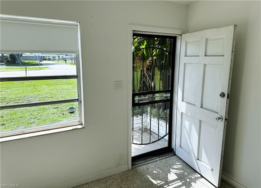 4360 Deleon St, Fort Myers, FL 33901 Photo