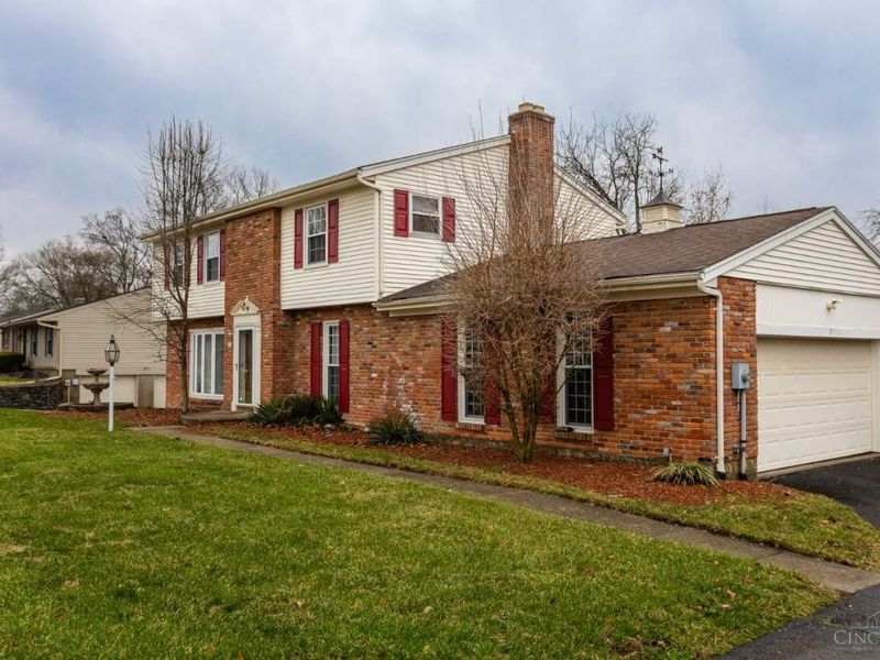 5591 Williamsburg Way, Fairfield, OH 45014 Photo 3