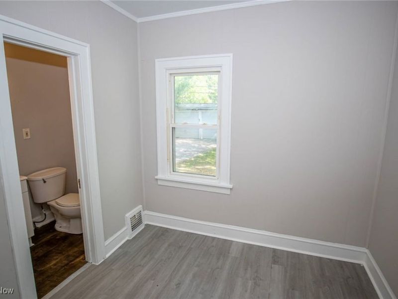 3859 E 154th Street, Cleveland, OH 44128 Photo 15