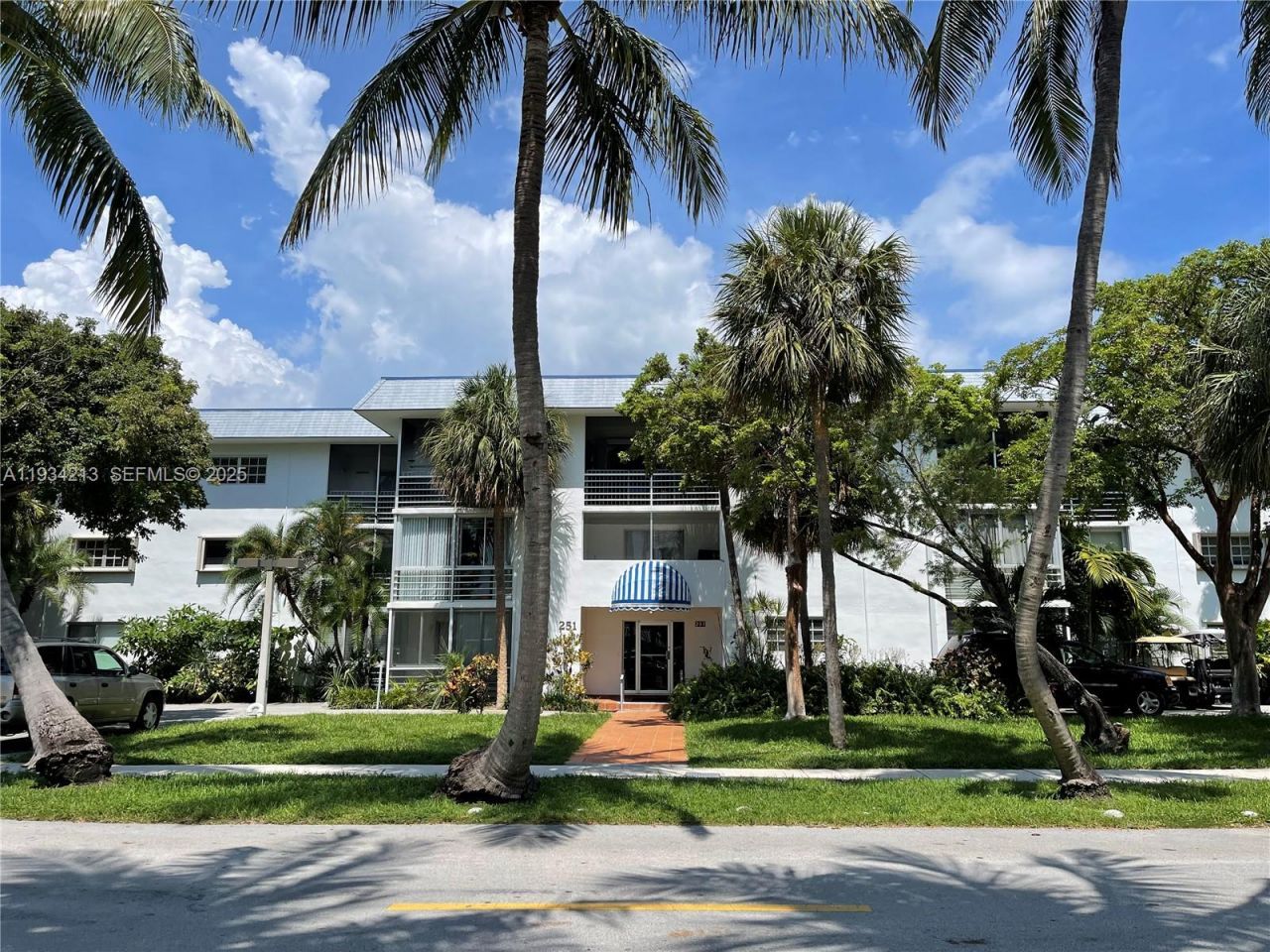 251 Galen Dr, Unit 306E, Key Biscayne, FL 33149 Photo