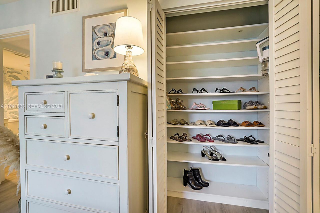 1605 S Us Highway 1, Unit V6-102, Jupiter, FL 33477 Photo