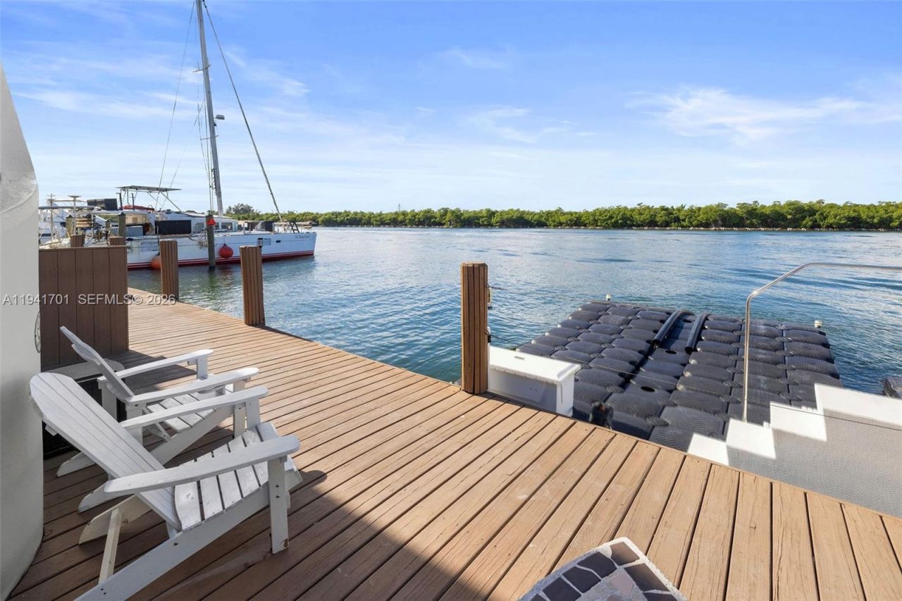 1908 N Ocean Dr , Unit 13A, Hollywood, FL 33019 Photo