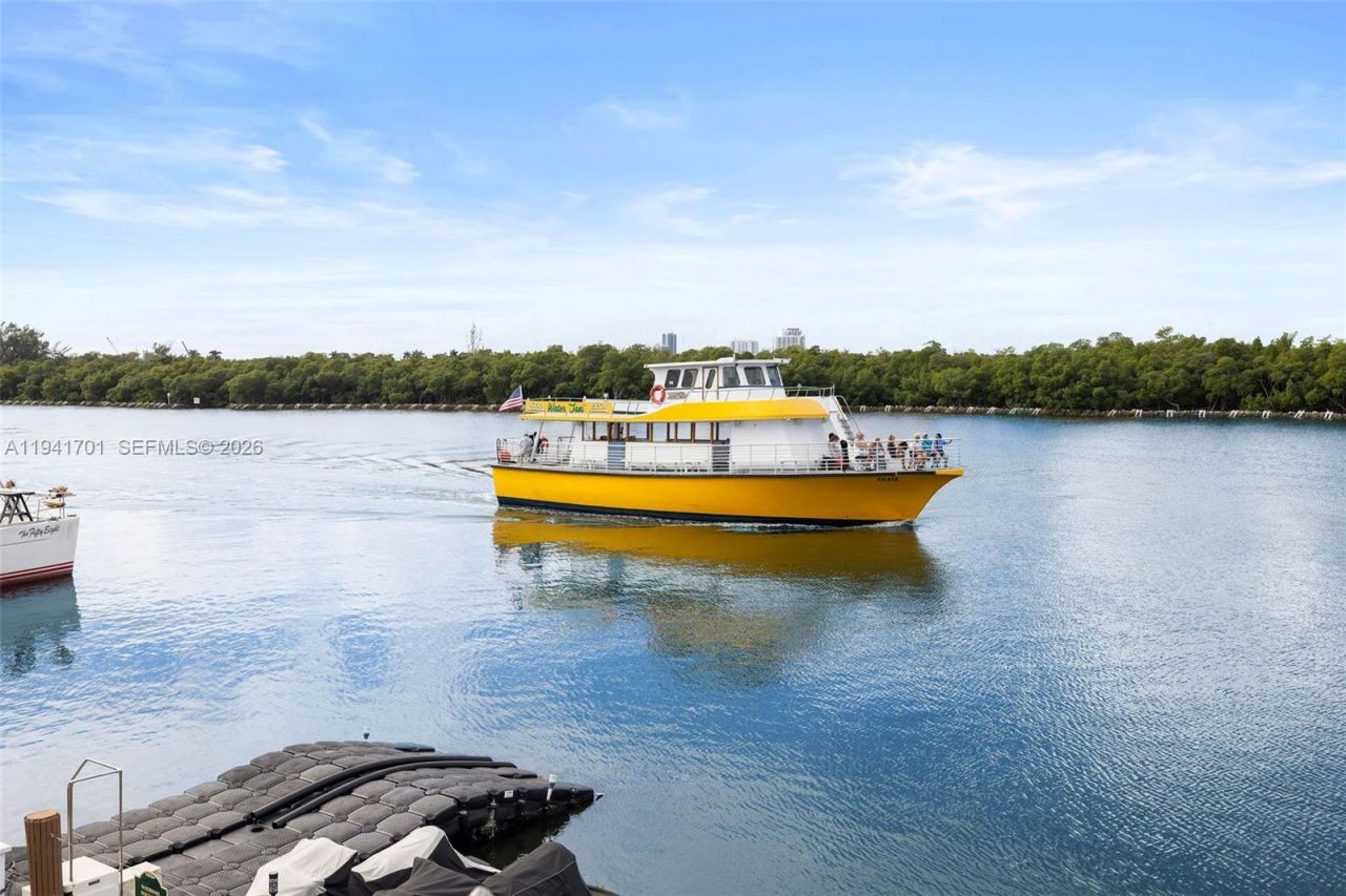 1908 N Ocean Dr , Unit 13A, Hollywood, FL 33019 Photo