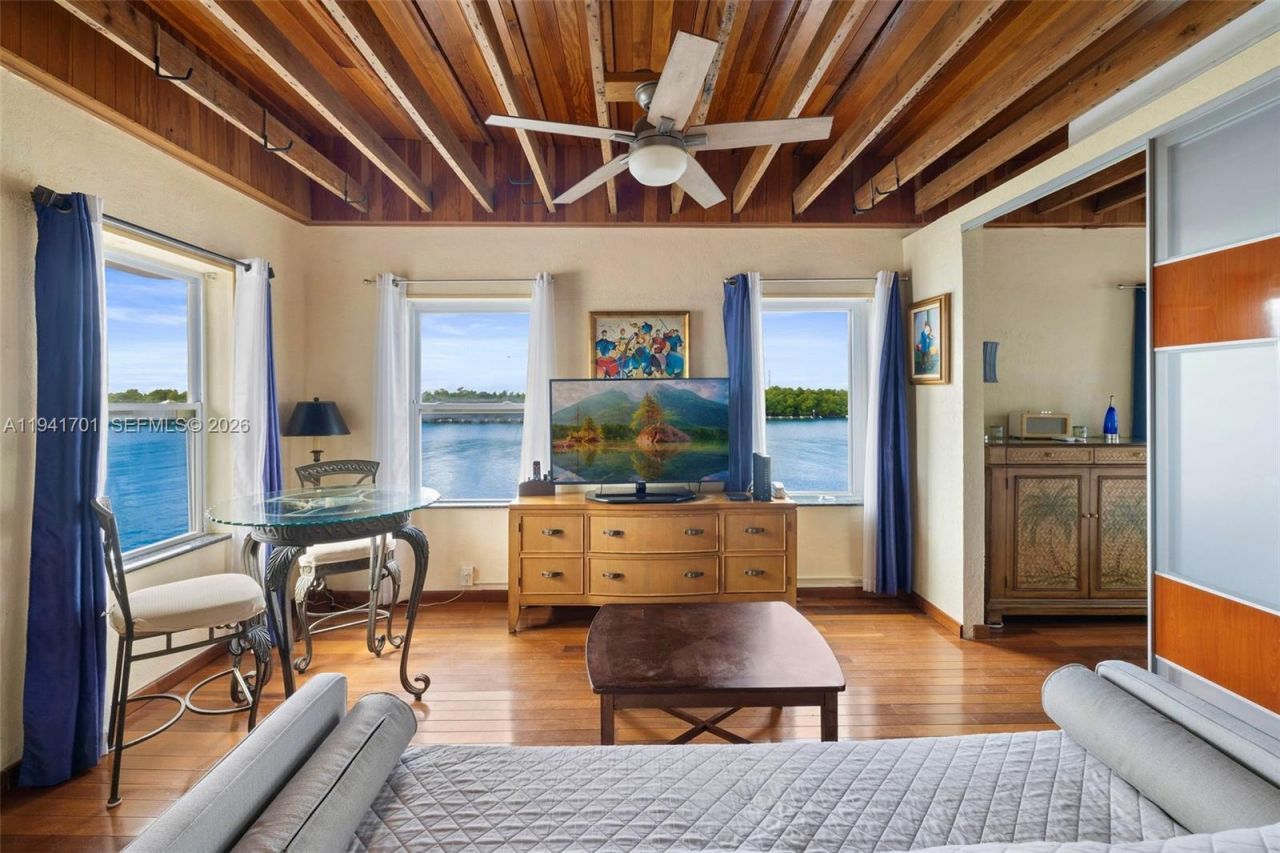 1908 N Ocean Dr , Unit 13A, Hollywood, FL 33019 Photo