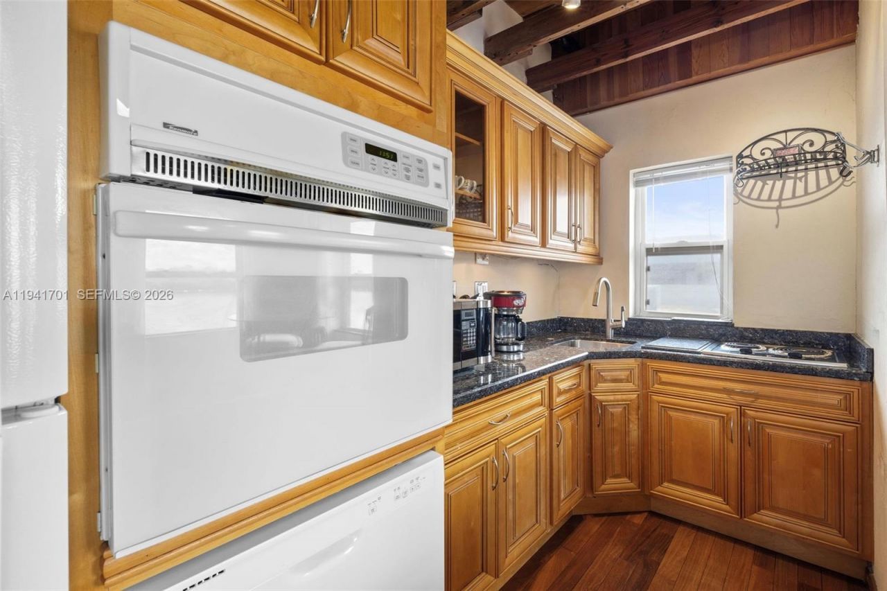 1908 N Ocean Dr , Unit 13A, Hollywood, FL 33019 Photo