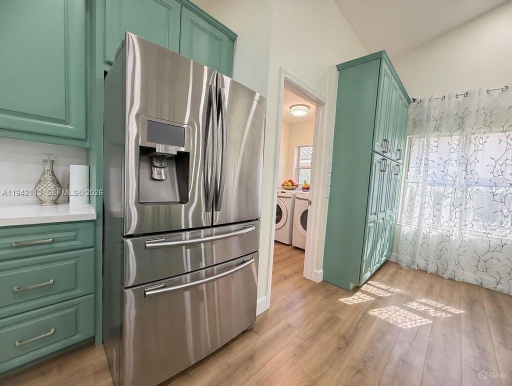 12585 SW 9th Pl, Davie, FL 33325 Photo