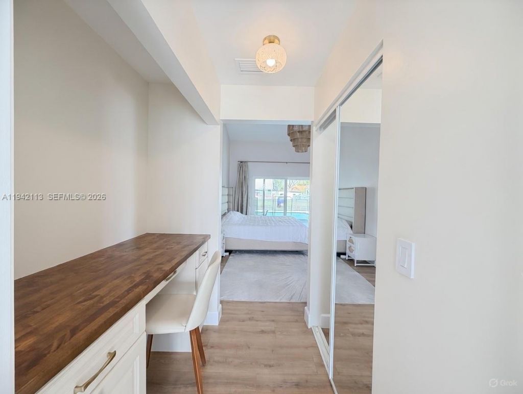 12585 SW 9th Pl, Davie, FL 33325 Photo