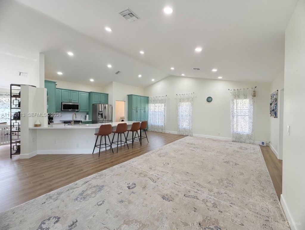 12585 SW 9th Pl, Davie, FL 33325 Photo