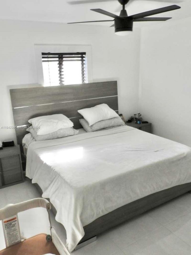 1220 NW 125th St , North Miami, FL 33167 Photo