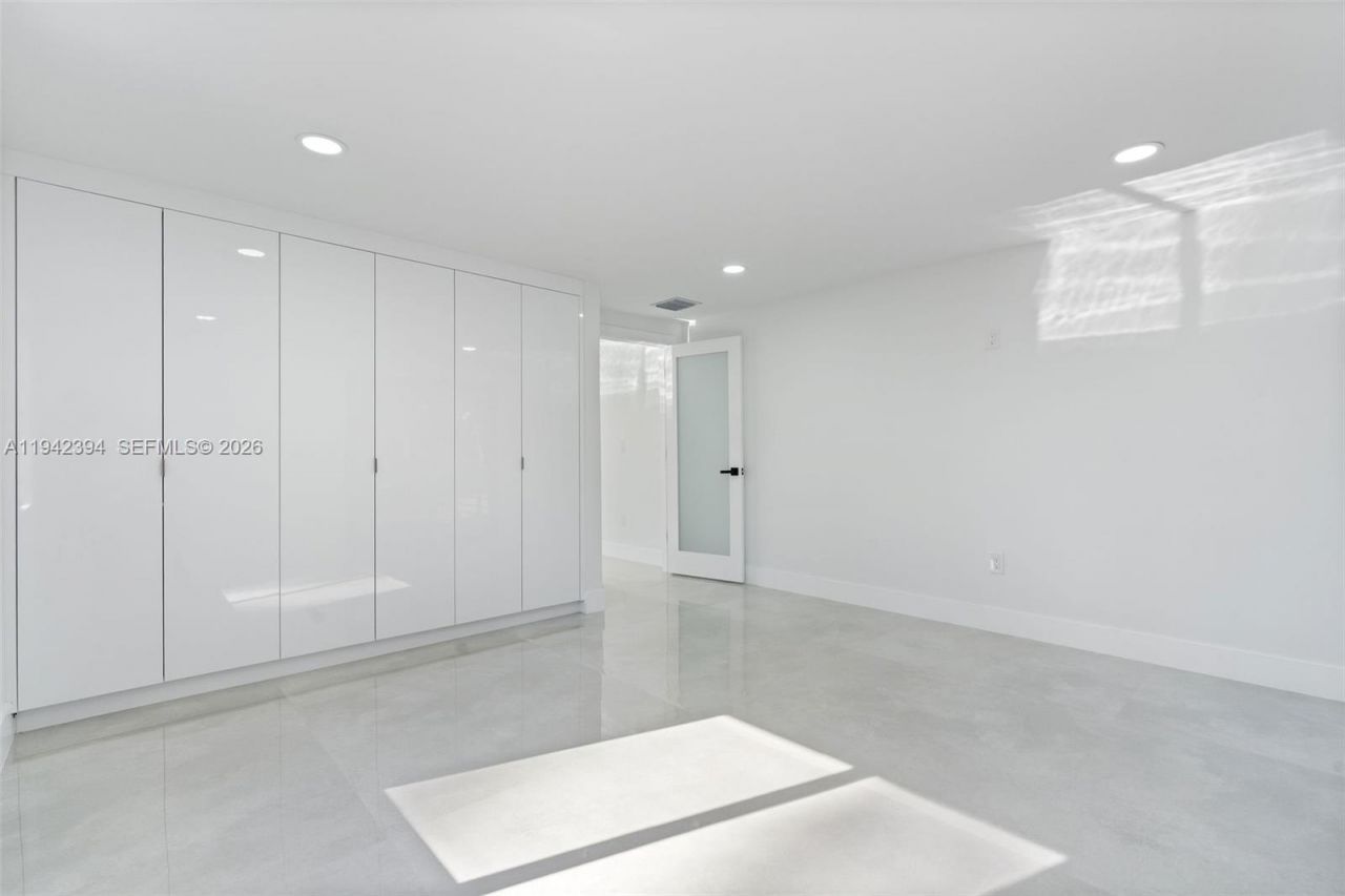 4800 SW 61st Ave, Davie, FL 33314 Photo