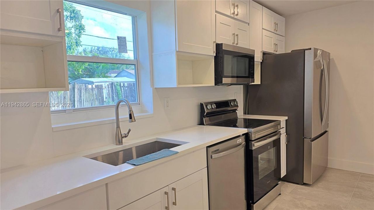 1700 N Cypress Rd , Pompano Beach, FL 33060 Photo