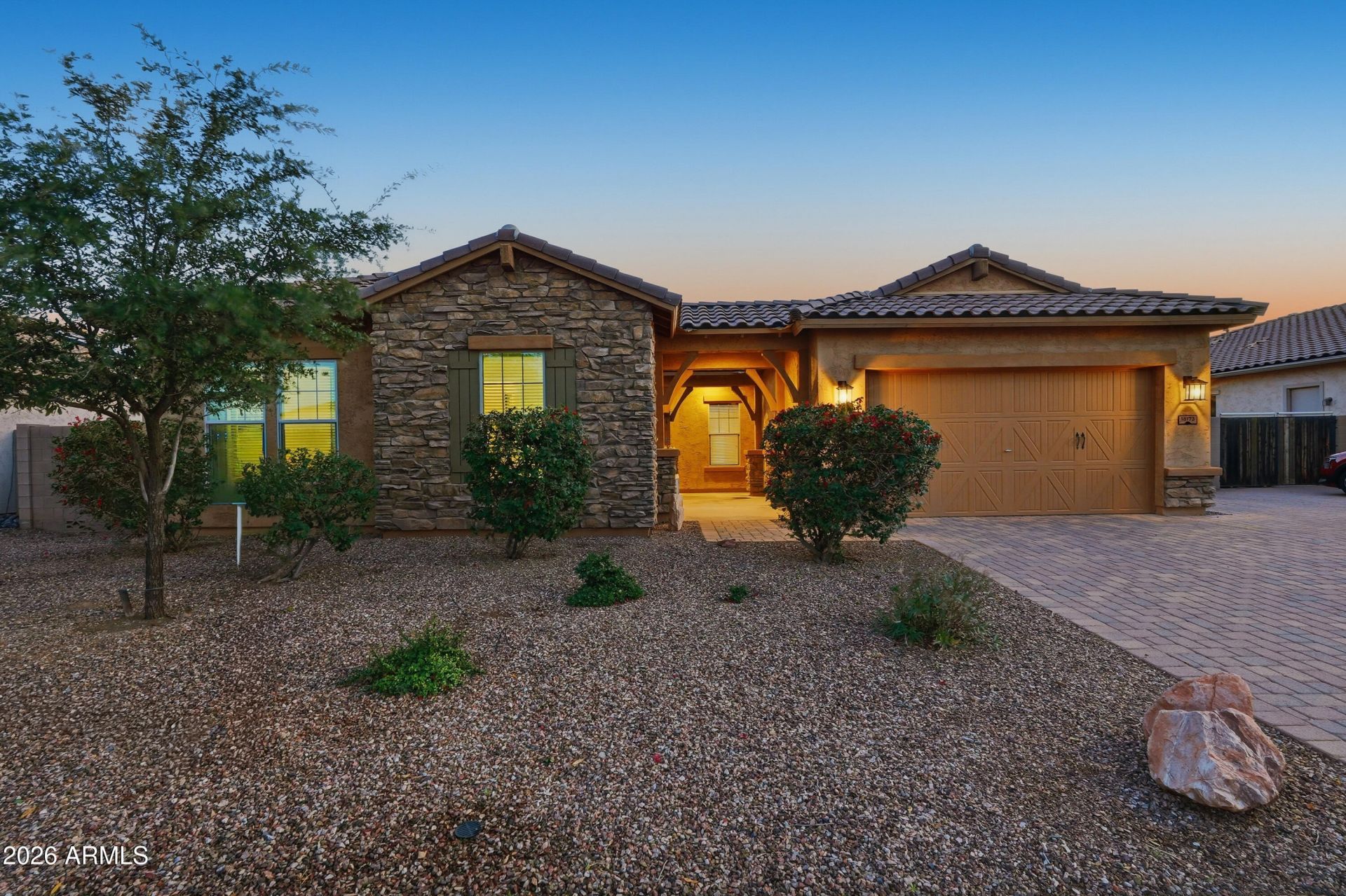 18173 W Mackenzie Drive, Goodyear, AZ 85395 Main Photo