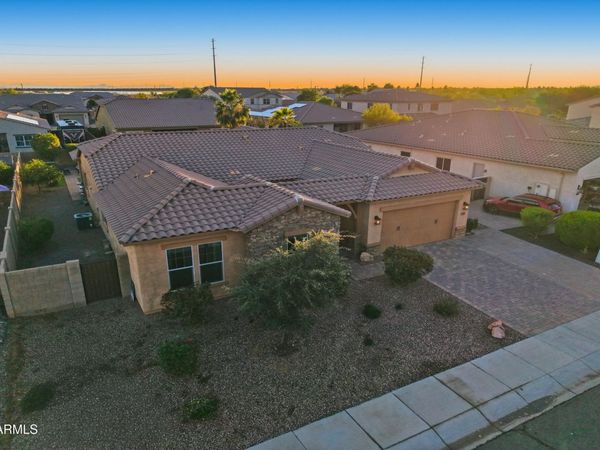 18173 W MACKENZIE Drive, Goodyear, AZ 85395