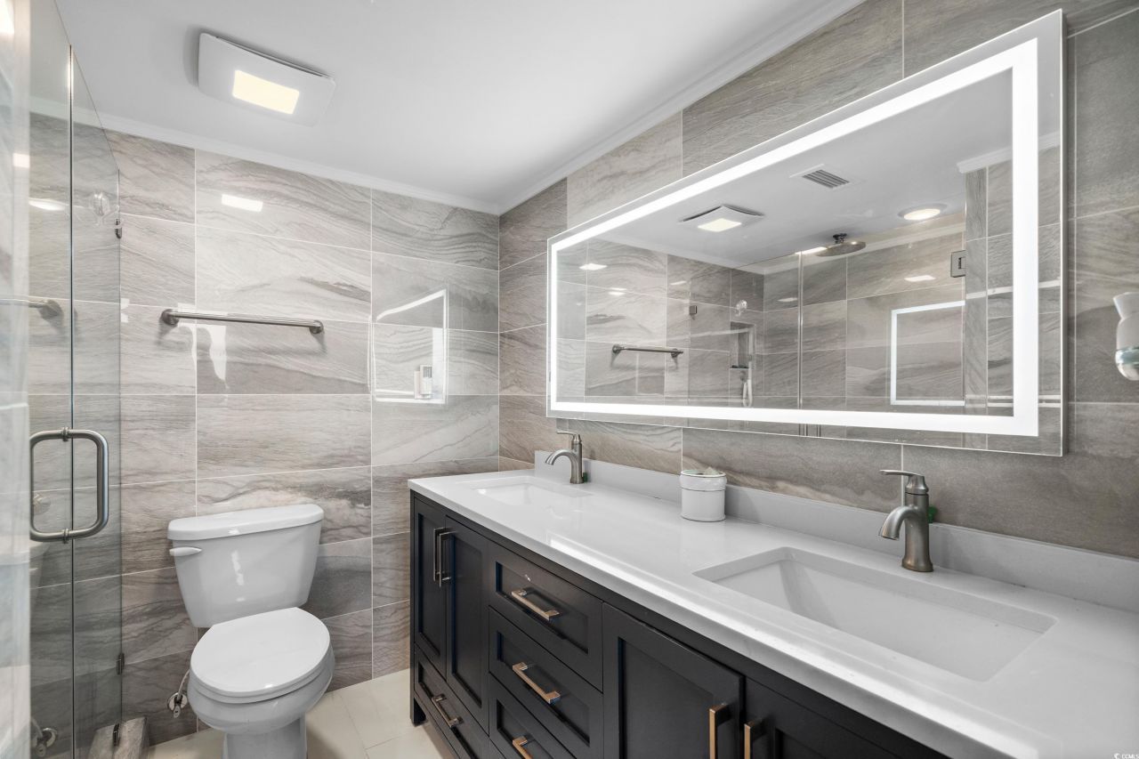 10100 Beach Club Dr. Photo 25