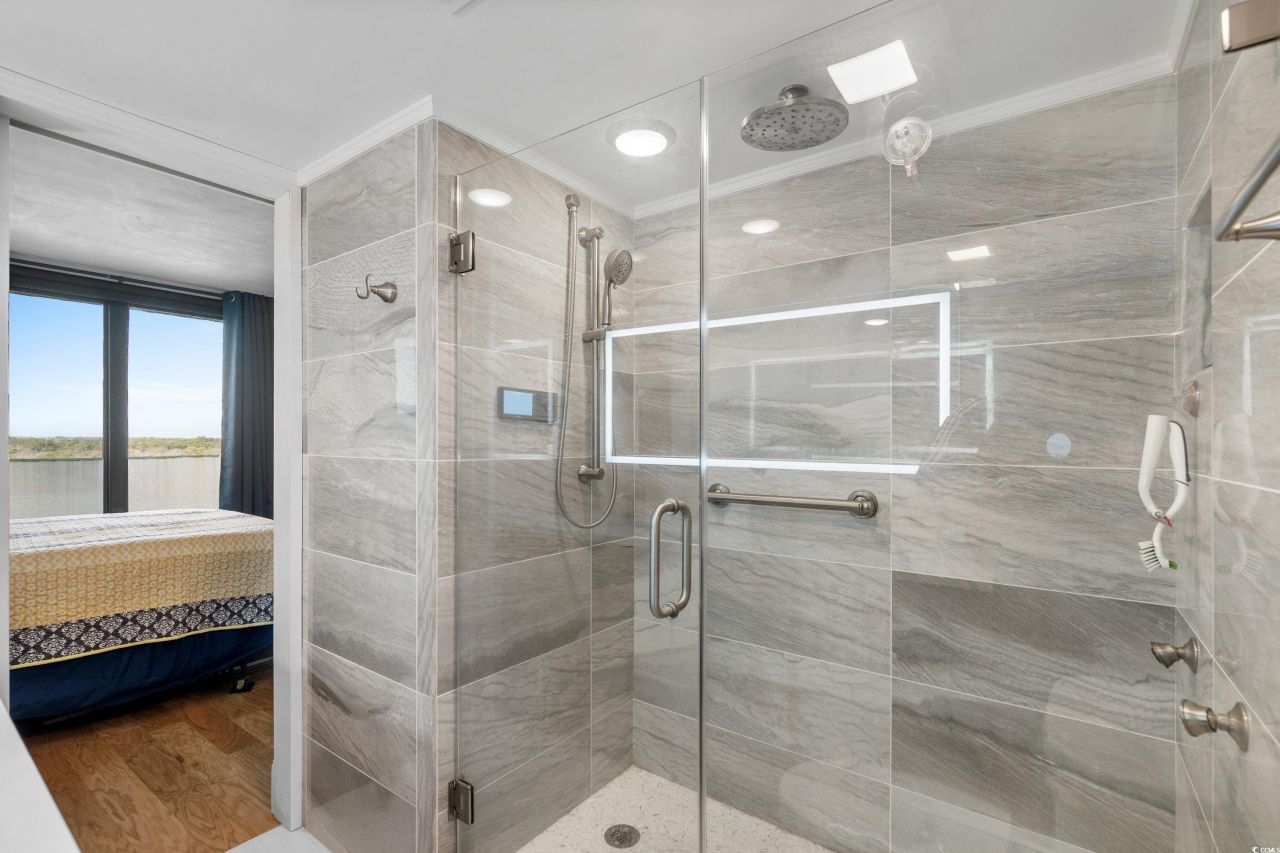 10100 Beach Club Dr. Photo 26