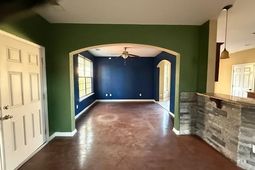 237 Golden Oaks Dr. photo 4