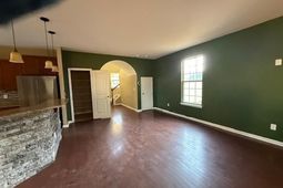 237 Golden Oaks Dr. photo 4