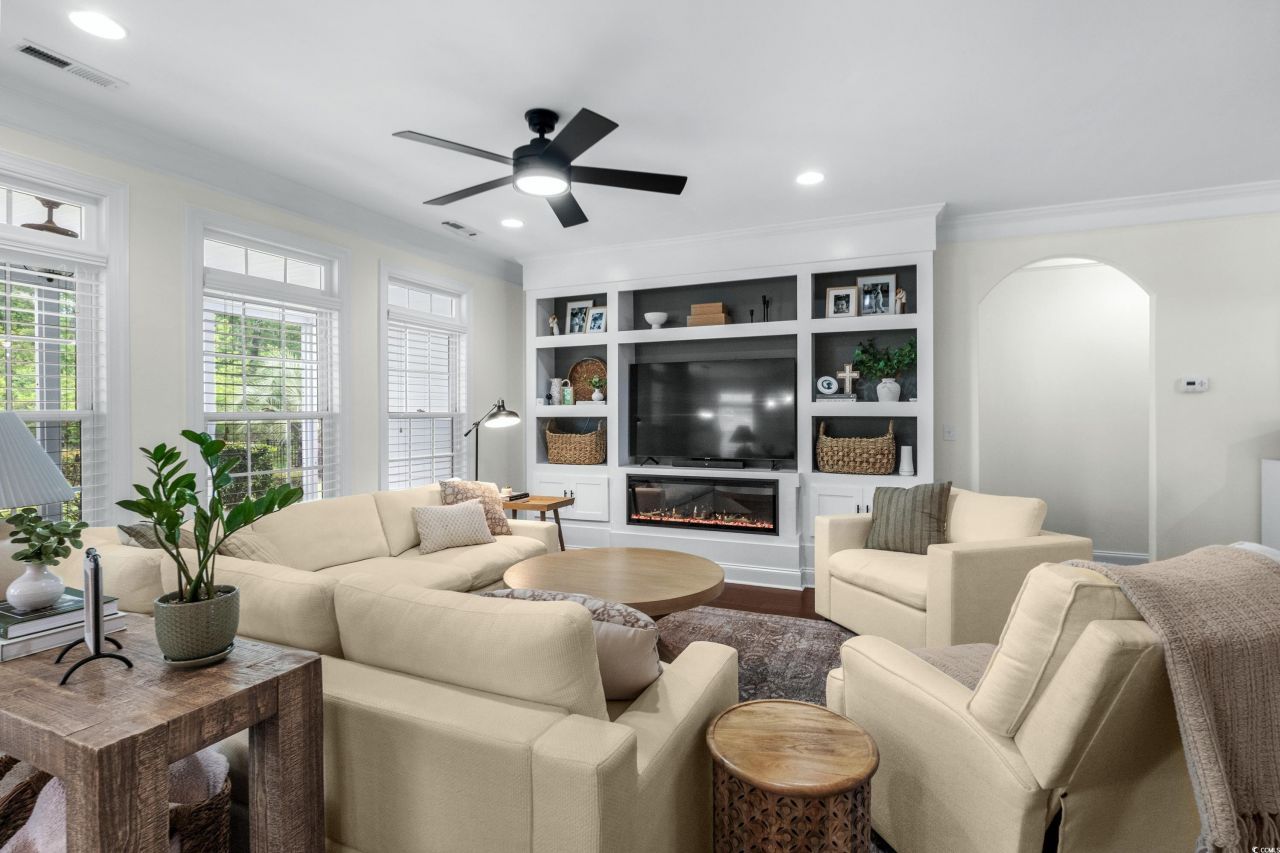 235 Welcome Dr. Photo 9