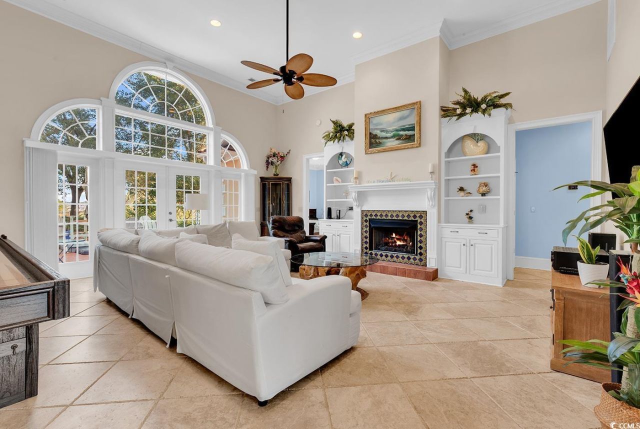 1501 Harbor Dr. Photo 5