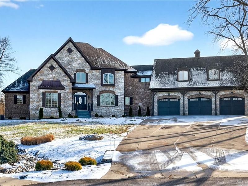 8236 Wilde Court, Waynesville, OH 45068 Photo 1