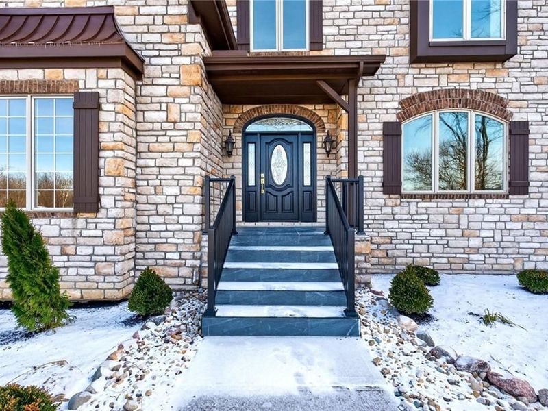 8236 Wilde Court, Waynesville, OH 45068 Photo 2