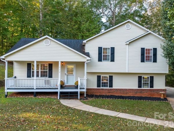 112 Surrey Drive, Morganton, NC 28655