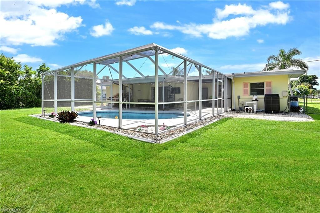 513 Monterey Ave, Cape Coral, FL 33904 Photo