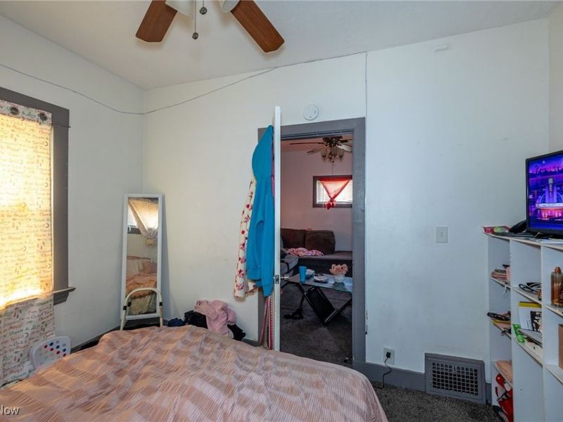 13509 Svec Avenue, Cleveland, OH 44120 Photo 25