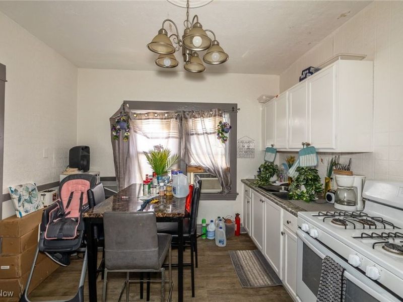 13509 Svec Avenue, Cleveland, OH 44120 Photo 9