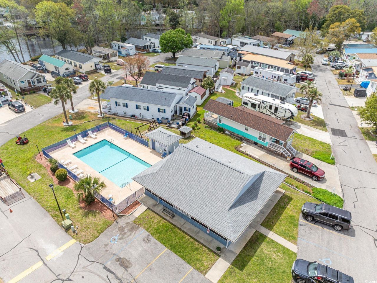 5400 Little River Neck Rd. Photo 6