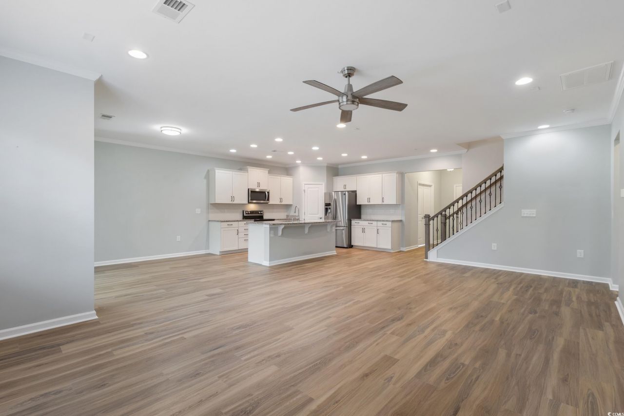 597 Heritage Downs Dr. Photo 21