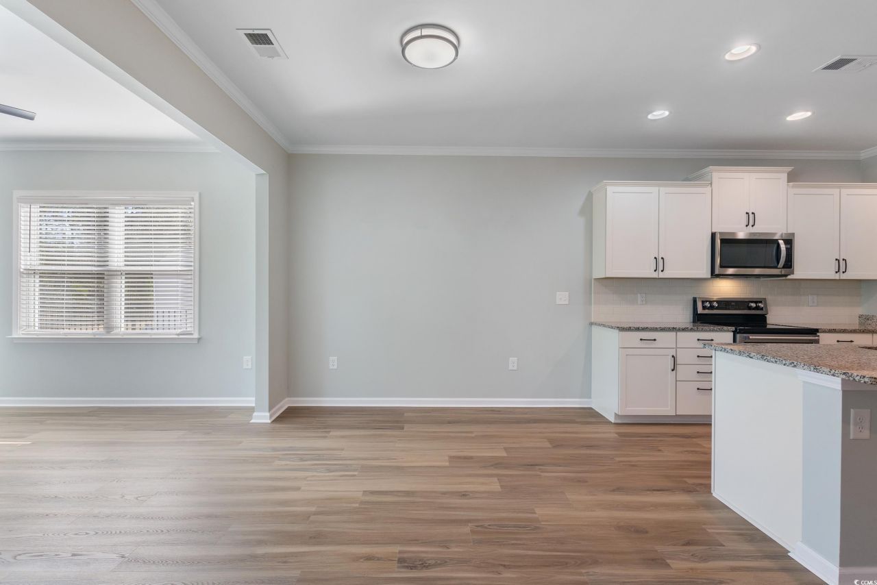 597 Heritage Downs Dr. Photo 25