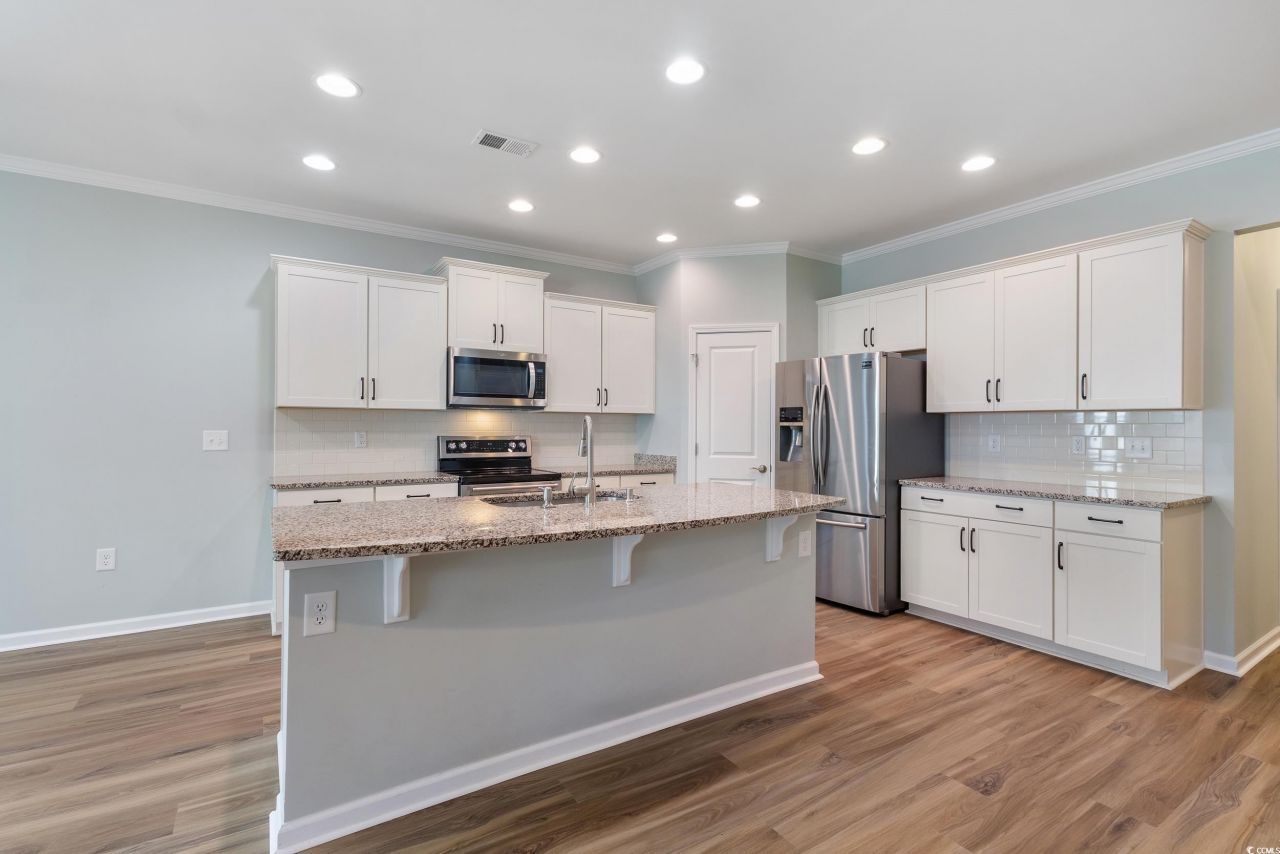 597 Heritage Downs Dr. Photo 28