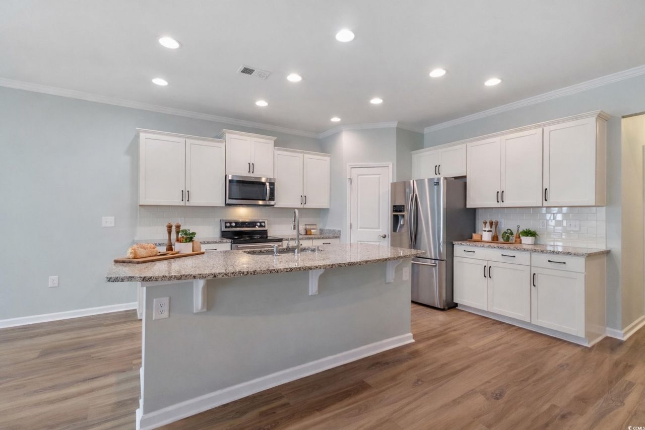 597 Heritage Downs Dr. Photo 29