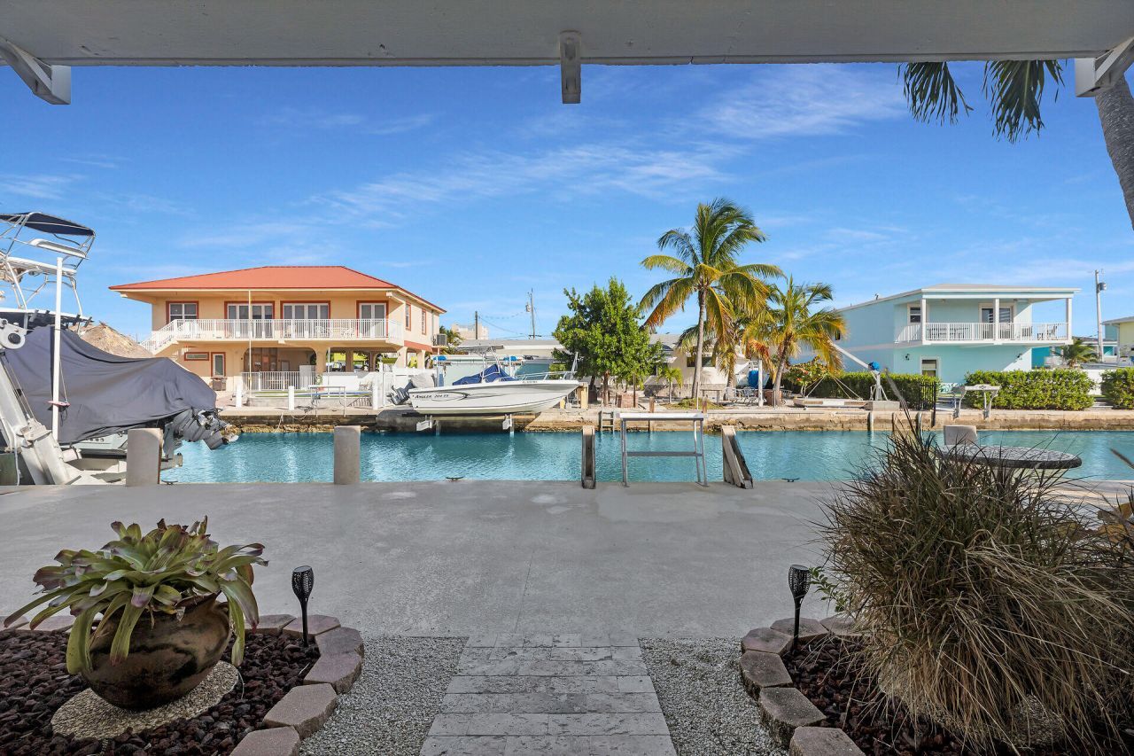 668 & 670 89th Street Ocean, Marathon, FL 33050 Photo