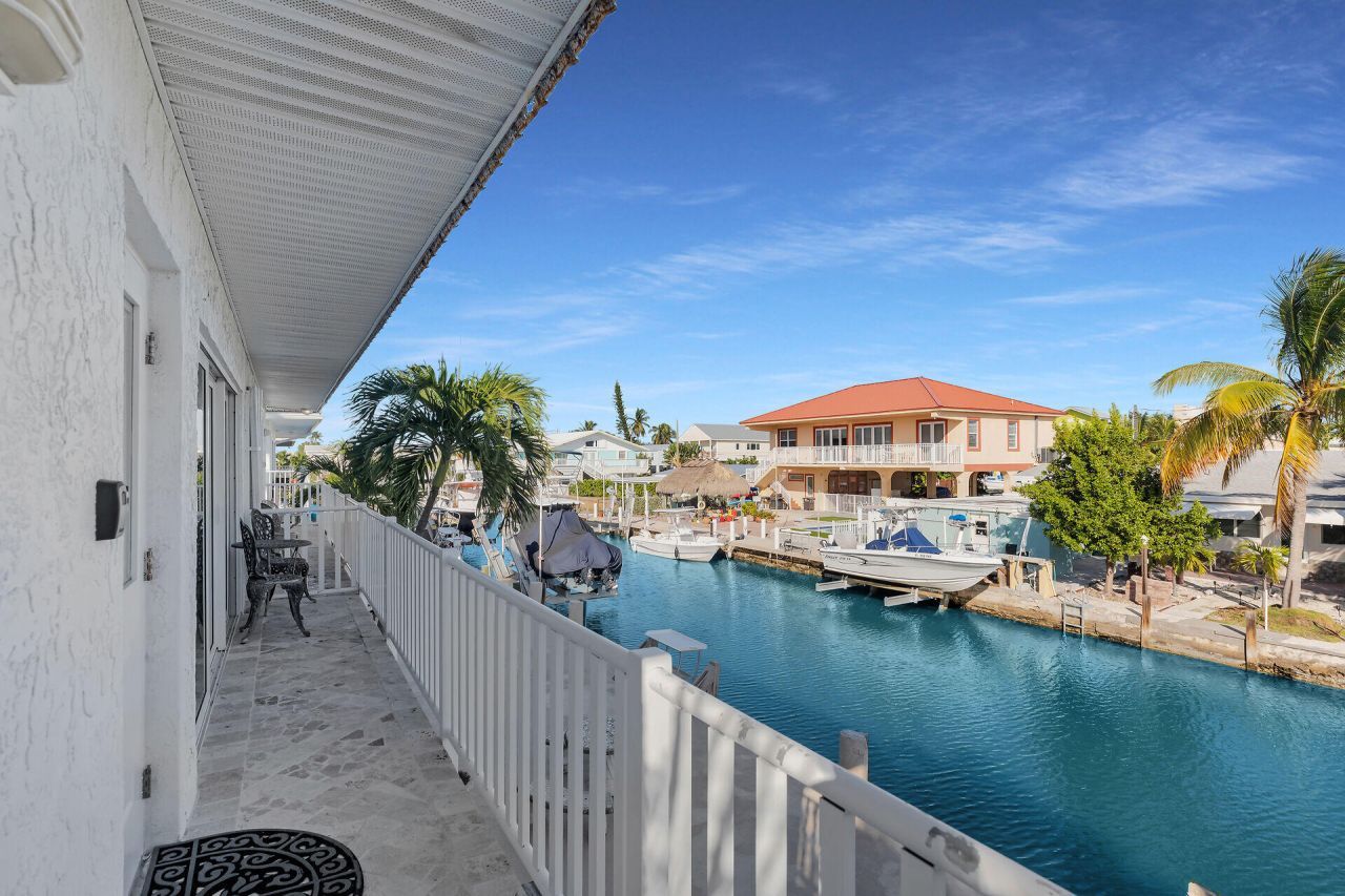 668 & 670 89th Street Ocean, Marathon, FL 33050 Photo
