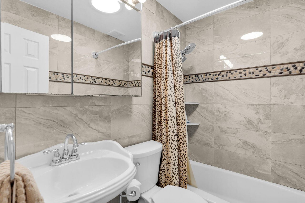 668 & 670 89th Street Ocean, Marathon, FL 33050 Photo