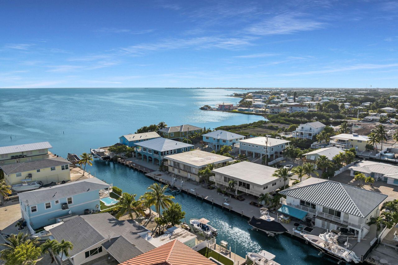 668 & 670 89th Street Ocean, Marathon, FL 33050 Photo