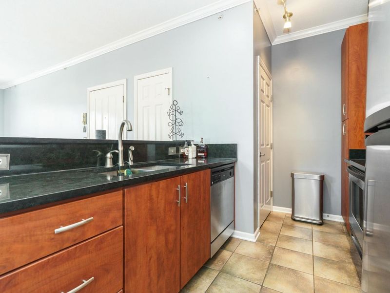 115 E Noble Street, Unit 3, Columbus, OH 43215 Photo 12