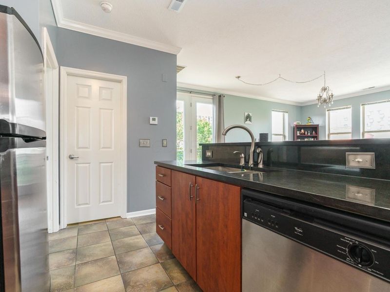 115 E Noble Street, Unit 3, Columbus, OH 43215 Photo 13