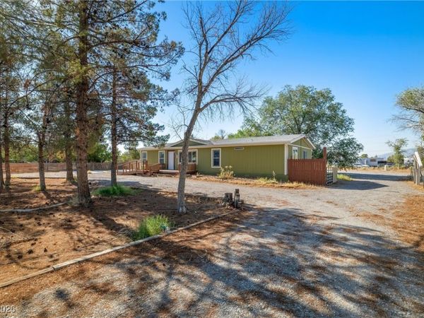 1921 W Wilson Road, Pahrump, NV 89048