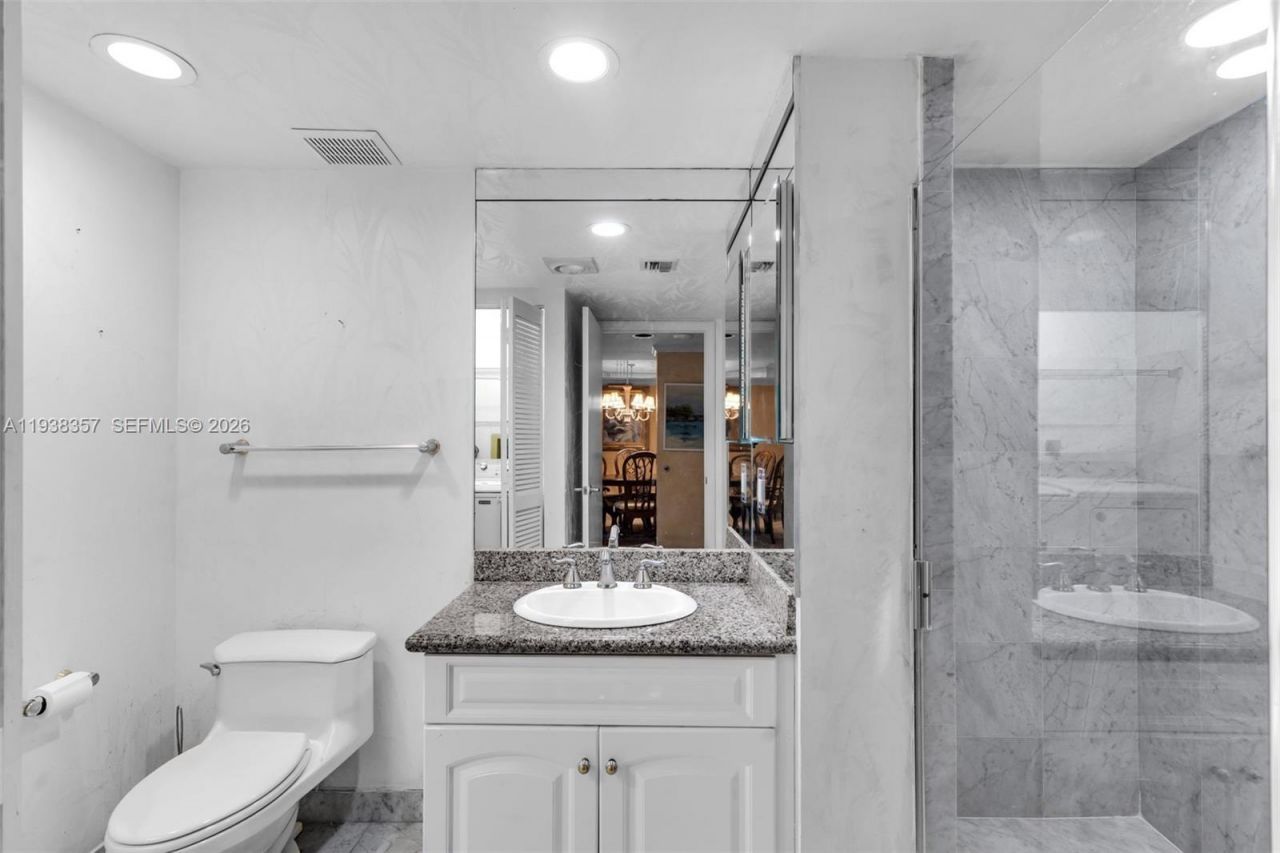 16485 Collins Ave, Unit 2235, Sunny Isles Beach, FL 33160 Photo