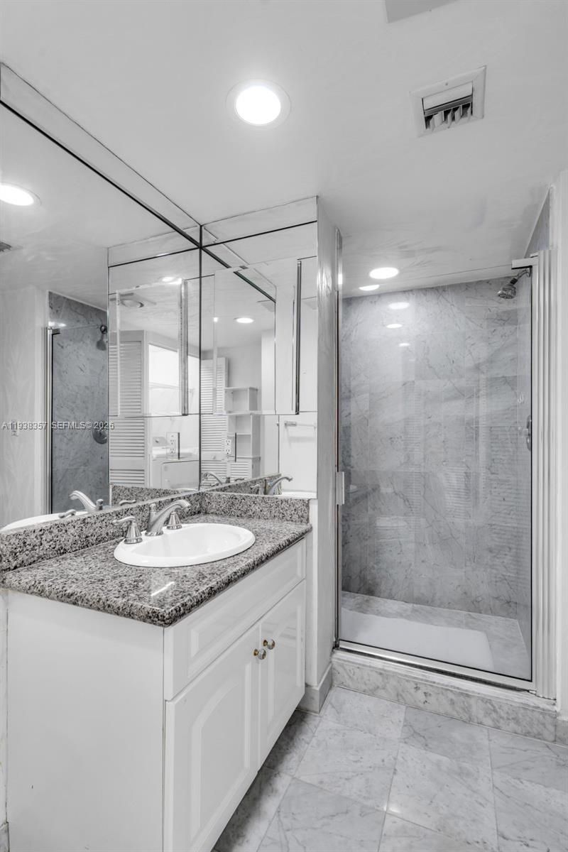 16485 Collins Ave, Unit 2235, Sunny Isles Beach, FL 33160 Photo