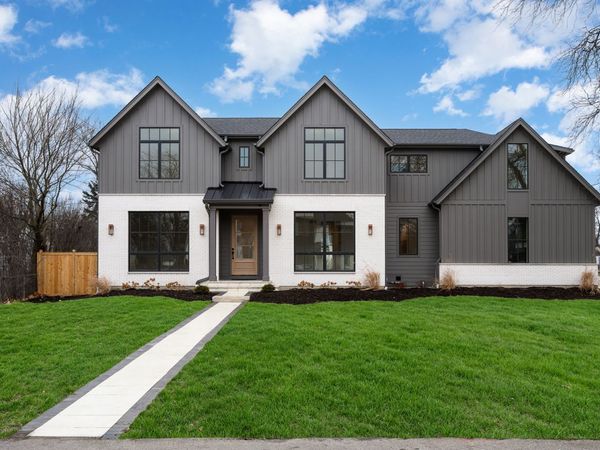 1735 Longvalley Road, Glenview, IL 60025